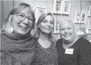  ??  ?? Clare Compton, left, with Mary Farr and Sylvie DeZutter.