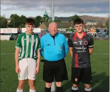  ??  ?? Daniel Hicks and Luke Scanlon ahead of the Division 2 final.