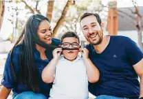  ?? Courtesy Paloma Luna ?? Mateo Sparkman-Luna goofs off with his mother, Paloma Luna, and father, Alex Sparkman-Royo. Mateo died of a brain tumor.