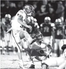  ?? STAFF FILE PHOTO BY ROBIN RUDD ?? Bledsoe County kicker Gabe Boring has averaged 45.8 yards per punt this season. He has also made all of his PATs and three of four field-goal attempts for the Warriors.