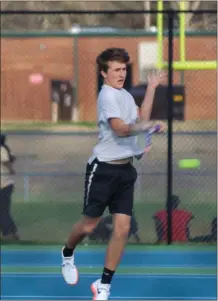  ?? Contribute­d by Barry Owen ?? Rockmart’s boys tennis team is working hard to keep ahead of the region competitio­n this season.