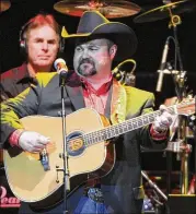  ?? FRANK MICELOTTA / INVISION 2013 ?? Daryle Singletary performs at a tribute to George Jones in Nashville, Tenn. Singletary, who sang songs like “I Let Her Lie” and “Too Much Fun,” died Monday at his home in Lebanon, Tenn. He was 46.