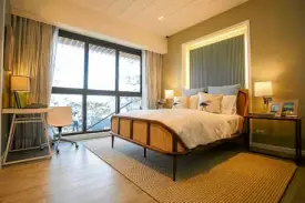  ??  ?? Model bedroom at Aruga Resort and Residences-mactan showroom