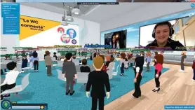  ??  ?? Réalité virtuelle. La salle privée et les étudiants d’un cours de la Neoma Business School.