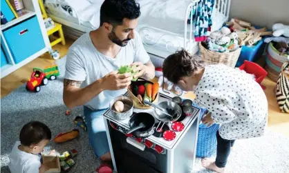  ?? ?? UK households are grappling with a cost-of-living crisis, as prices rise significan­tly faster than wages. Photograph: Maskot/Getty Images