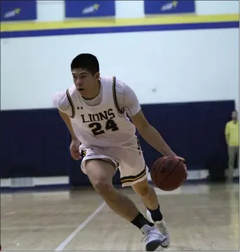  ?? COURTESY OF TCNJ ATHLETICS ?? Former TCNJ star Randy Walko has signed with the Formosa Taishin Dreamers of the ASEAN Basketball League.