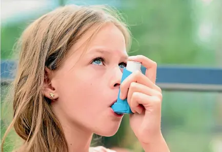  ?? 123RF ?? Involving children in the management of their asthma from an early age is important.