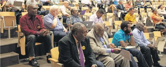  ?? Photo: Ministry of Infrastrut­ure and Transport ?? Participan­ts during the Pacific Transport Forum at the USP Japan ICT centre at Laucala Campus on November 9, 2018.