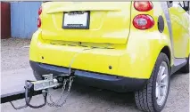  ?? LES MCDONALD ?? This Smart Car hitch was designed by Les McDonald.