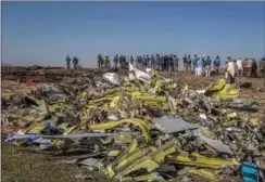  ?? FOTO: MULUGETA AYENE/AP/ RITZAU SCANPIX ?? Kun småstykker var tilbage efter Ethiopian Airlines flight ET302’s styrt.