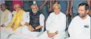  ?? AP DUBE/HT PHOTO ?? Bihar CM Nitish Kumar with NDA leaders at the dinner party in Patna, Bihar, on Thursday.