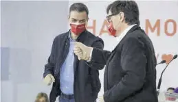  ??  ?? EUROPA PRESS
Pedro Sánchez y Salvador Illa, en un acto de campaña del PSC. ((