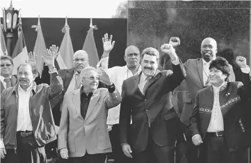  ??  ?? (From left) Nicaragua’s President Daniel Ortega, Castro,Venezuela’s President Nicolas Maduro and Bolivia’s President Evo Morales pose for a family photo next to other regional leaders during an ALBA alliance summit to mark fourth anniversar­y of the...