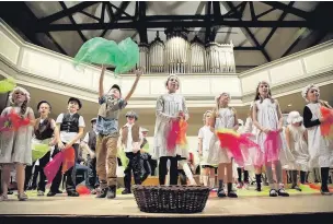  ??  ?? ●● CHILDREN from Parkroyal helped celebrate Macclesfie­ld’s musical heritage and history will a special performanc­e.