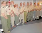  ?? PHOTO COURTESY REVOLUTION­ARY TRAILS COUNCIL ?? Cory Jenner poses with Boy Scouts and Boy Scout leaders at Dibble’s Inn.