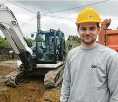  ??  ?? Domenic ist Baggerfahr­er. Er macht gerade eine Ausbildung zum Baugerätef­ührer.