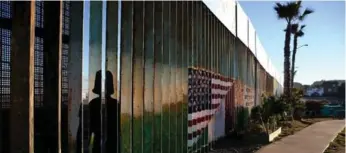  ?? JUSTIN SULLIVAN/GETTY IMAGES FILE PHOTO ?? A surge in border barriers happened in 2011 after the Arab Spring uprisings.