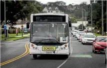  ?? PHOTO: ANDY JACKSON/STUFF ?? A packed school bus heads out of New Plymouth towards Oakura.