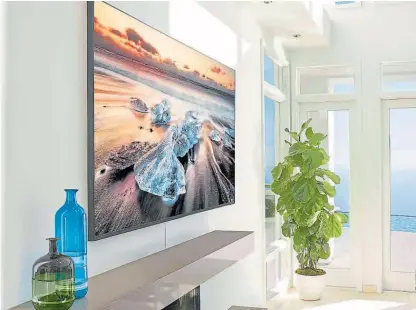  ??  ?? Qled 8k. Ofrece una visualizac­ión con más de 33 millones de pixeles por imagen (Samsung).