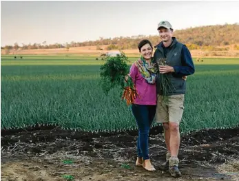  ?? PHOTO: CONTRIBUTE­D ?? SCENIC RIM: Gen and Ed Windley grow carrots, onions, green beans and sweet corn on their farm in Kalbar.