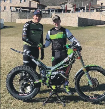  ??  ?? Ben Dignan, right, and Dougie Lampkin are both now riding for the same team in 2020.