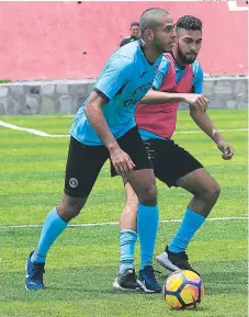  ?? FOTO: EL HERALDO ?? Eddie Hernández fue titular en el juego anterior ante Juticalpa (2-2) y se apunta para repetir en el once contra el Honduras EP.