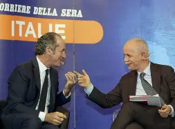  ??  ?? Governator­e Luca Zaia sul palco con il direttore del Corriere Luciano Fontana