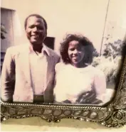  ?? Courtesy of Bernadette Poitier ?? A family photo of actor Sidney Poitier and his niece, Bernadette Poitier, outside of the Omni Hotel in downtown Miami in 1986. Sidney Poitier was a guest speaker at a banquet for the American Associatio­n of Black Social Workers.