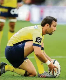  ?? Photo M. O. ?? Morgan Parra guidera la jeune garde clermontoi­se, ce soir face à Toulon pour la première rencontre amicale de l’ASMCA.