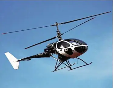  ??  ?? Der Ultraleich­t-hubschraub­er der Firma EDM Aerotec ist deutlich leichter als herkömmlic­he Helikopter.archiv-foto: H. Most