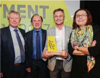  ?? (Foto GvA) ?? Sanofi is de winnaar van de Foreign Investment of the Year Trophy.