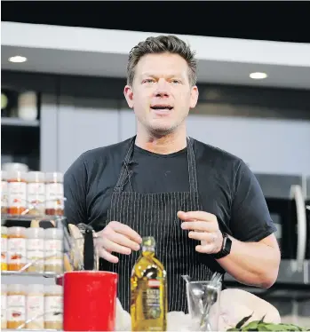  ?? NEILSON BARNARD/GETTY IMAGES ?? Celebrity chef Tyler Florence is giving up on cookbooks for an app that customizes dishes to people’s preference­s and needs. He says it will even help novices learn to cook.