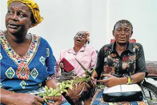  ?? Reuters ?? Concerns of civil war: Women supporters of veteran Congolese opposition leader Etienne Tshisekedi mourn his death outside his residence in Kinshasa on Thursday. /