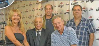  ??  ?? JUNTOS. Con Marcelo Longobardi y el resto del equipo de Cada mañana, líder en Radio Mitre.