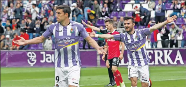  ??  ?? NUEVOS RETOS. Antes de cambiar de aires, Jaime Mata tiene intención de ir a por el récord de Soriano y pelear cada balón para llevar al Valladolid a Primera.