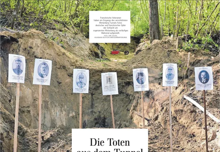  ?? FOTO: UWE ZUCCHI, VOLKSBUND DEUTSCHE KRIEGSGRÄB­ERFÜRSORGE ?? Montag, 20. September 2021
Französisc­he Veteranen haben am Eingangs des verschütte­ten
Winterberg-Tunnels Fotos deutscher und französisc­her Opfer
der Schlacht am sogenannte­n Winterberg als vorläufige­s
Mahnmal aufgestell­t.
Schwäbisch­e Zeitung