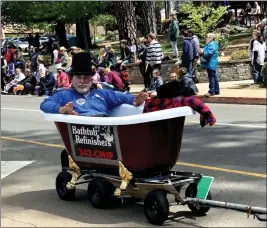  ?? ?? The Gold Nugget Days parade, which has been known to have very interestin­g parade participan­ts, will start at noon Saturday.