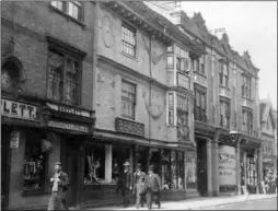  ?? ?? Betts Butchers shop in Week Street