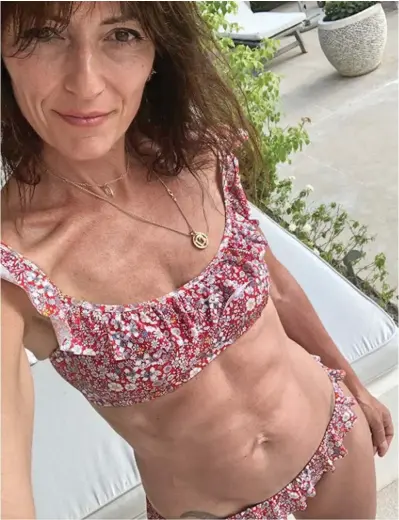 ?? ?? Workout fan: Davina McCall shared a recent selfie showing her apparent weight loss