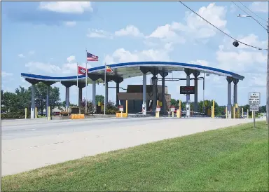  ?? (Arkansas Democrat-Gazette/Thomas) ?? The Fort Smith Sanitation Department scalehouse is the entrance to the Fort Smith Sanitary Landfill, shown on Aug. 3.