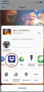  ??  ?? Sur votre téléphone, vous pouvez facilement enregistre­r vos fichiers dans Dropbox en utilisant la fonctionna­lité de partage présente proposée par quasiment toutes les applicatio­ns mobiles.