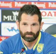  ??  ?? Dirigente
Sergio Pellissier, bandiera del Chievo