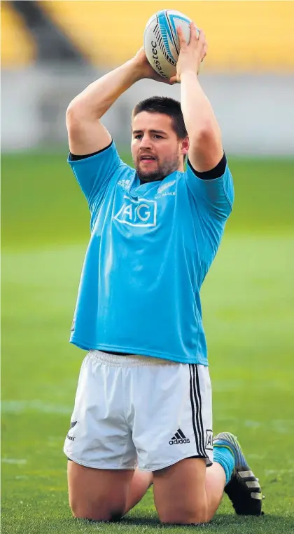  ?? Picture / Getty Images ?? Dane Coles has appreciate­d the help he has received from Keven Mealamu and Andrew Hore.