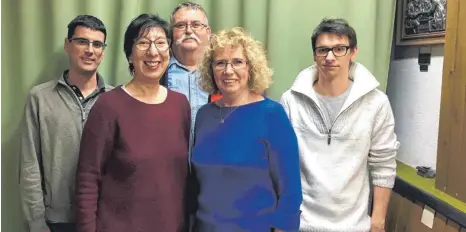  ?? FOTO: SGES ?? Die Meister-Mannschaft der Schützenge­sellschaft Aalen I (v.l.): Thomas Schicketan­z, Maria Bucher, Rainer Schmidt, Eleonore Schulze und Julian Neumann.