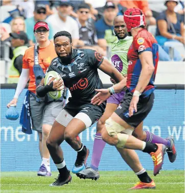  ??  ?? BACK IN THE MIX: Lukhanyo Am of the Sharks and Boks has made a full recovery from a wrist injury that had sidelined him for most of the season. Am is now in full training with the Sharks, and is excited for the start of the Super Rugby campaign on February 16.