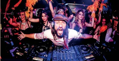  ??  ?? Bob Sinclar.