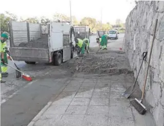  ?? // ABC ?? Carreteras de acceso también se vieron afectadas