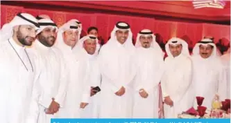  ??  ?? Sales and customer service employees with CEO Sheikh Mohammed bin Abdullah Al Thani