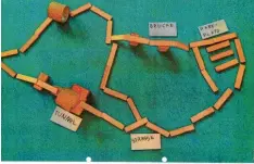  ?? Bild: Bauamt Vöhringen/Repro: Wolfinger ?? Tunnels, Brücke und Parkplätze sollte ihre neue Bobbycar-Strecke haben, wenn es nach den Kindern geht.