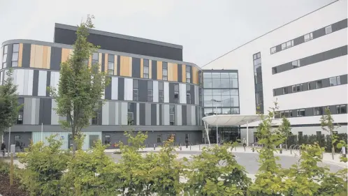  ?? PICTURE: SCOTT LOUDEN ?? 0 The new Royal Hospital for Children and Young People in Edinburgh was built under a PFI scheme